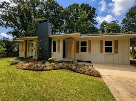 Photo of 1580 Nugent Street, Jena, LA 71342 (MLS # CN2564183)