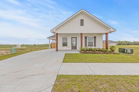 Photo of 404 Willowbend Way, Youngsville, LA 70592 (MLS # 2600002509)
