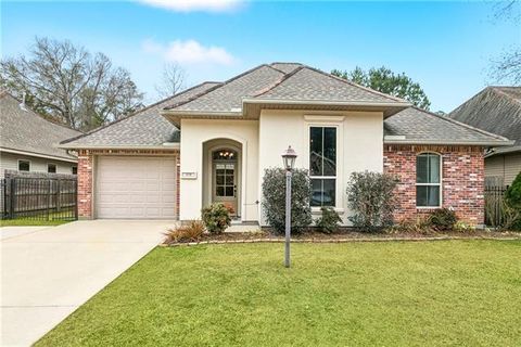 Photo of 579 Bateleur Way Way, Covington, LA 70435 (MLS # NO2542460)