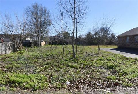 Photo of 1285001 Horace Street St, New Orleans, LA 70114 (MLS # NO2553145)