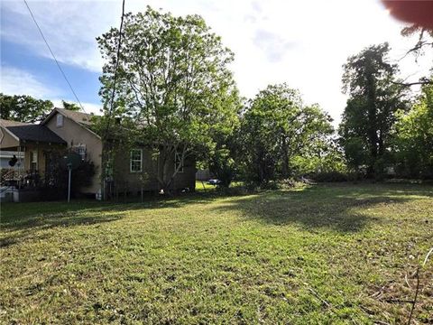 Photo of 4632 Eastview Drive Dr, New Orleans, LA 70126 (MLS # NO2551332)