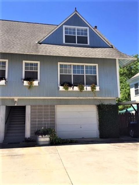 Photo of 2094 Woodrow Street St, Mandeville, LA 70448 (MLS # NO2553007)