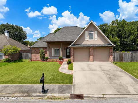 Photo of 614 Southlake Circle, Youngsville, LA 70592 (MLS # 2600006658)
