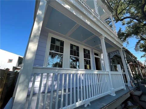 Photo of 1337 Elysian Fields Avenue Ave, New Orleans, LA 70117 (MLS # NO2542415)