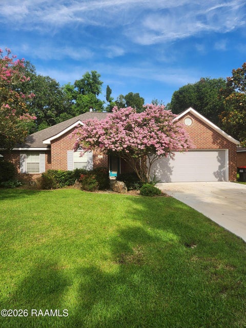 Photo of 213 Sarah Dee Parkway, Lafayette, LA 70508 (MLS # 2600008218)
