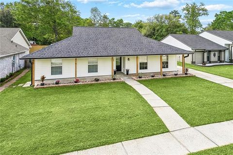 Photo of 202 Goldenwood Drive Dr, Slidell, LA 70461 (MLS # NO2551115)