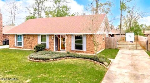 Photo of 16508 Patton Avenue, Baton Rouge, LA 70816 (MLS # 2500003597)