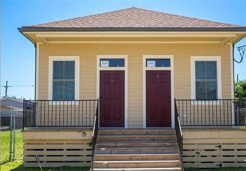 Photo of 2423 Louisa Street ST, New Orleans, LA 70117 (MLS # NO2557291)