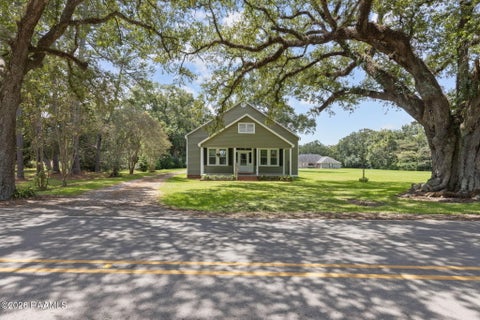 Photo of 11810 Old Jeanerette Road, Jeanerette, LA 70544 (MLS # 2600007743)