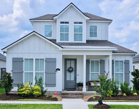 Photo of 111 Oak Village Drive, Scott, LA 70583 (MLS # 2500004627)