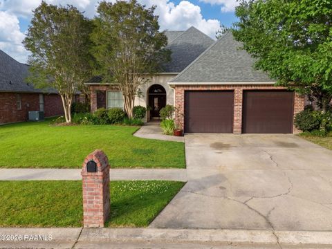 Photo of 212 Greenhaven Drive, Lafayette, LA 70508 (MLS # 2600003414)