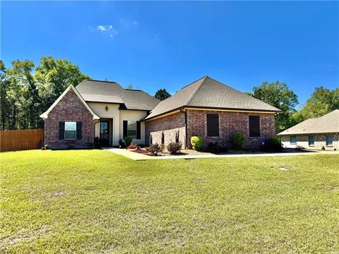 Photo of 102 Madalyn Drive, Natchitoches, LA 71457 (MLS # CN2553372)