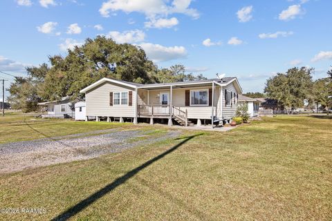 Photo of 4305 Vida Shaw Road, New Iberia, LA 70563 (MLS # 2600000096)
