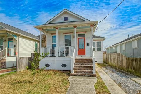 Photo of 4713 New Orleans Street St, New Orleans, LA 70119 (MLS # NO2541694)