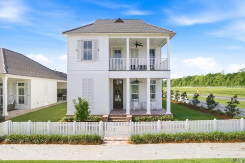 Photo of 14638 Saint Michael St St, Baton Rouge, LA 70820 (MLS # BR2026007204)