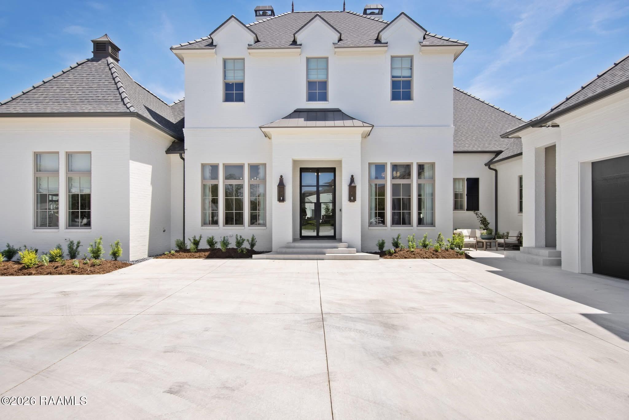 101 Rio Ridge Drive