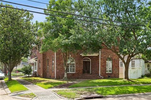 Photo of 519 Ridgelake Drive DR, Metairie, LA 70001 (MLS # NO2563722)