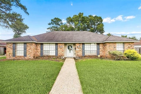 Photo of 12467 Sherbrook Drive DR, Baton Rouge, LA 70815 (MLS # NO2564137)