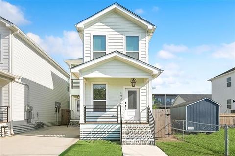 Photo of 1921 N. Robertson Street St #1, New Orleans, LA 70116 (MLS # NO2549317)