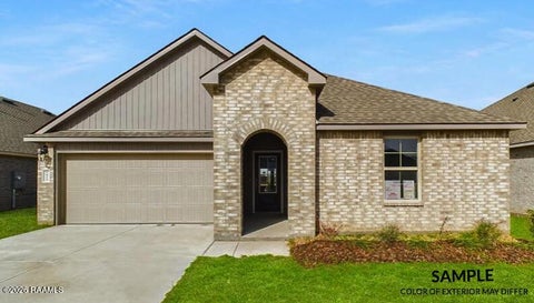 Photo of 1514 Ashland Ridge, New Iberia, LA 70560 (MLS # 2600005117)