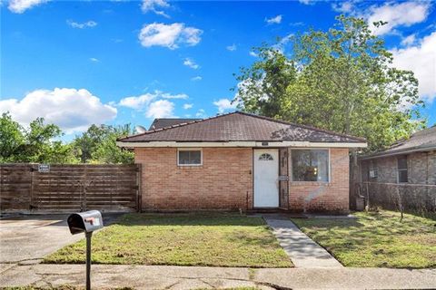 Photo of 4907 Camelia Street St, New Orleans, LA 70126 (MLS # NO2552203)