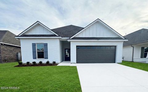 Photo of 115 Lotus Street, Broussard, LA 70518 (MLS # 2500004871)