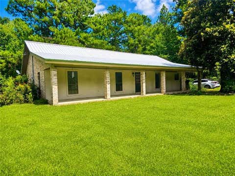 Photo of 11214 Pine Ridge Circle CIR, Bogalusa, LA 70427 (MLS # NO2571472)