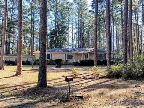 Photo of 813 Glenn Drive, Winnfield, LA 71483 (MLS # CN2541263)