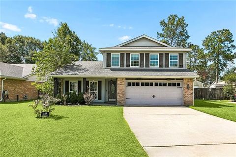 Photo of 128 Larchwood Drive Dr, Slidell, LA 70461 (MLS # NO2565754)