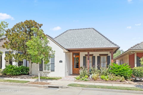 Photo of 108 Settlers Trace Boulevard, Lafayette, LA 70508 (MLS # 2600007011)