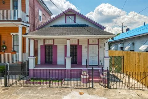 Photo of 1428 Kerlerec Street St, New Orleans, LA 70116 (MLS # NO2542072)