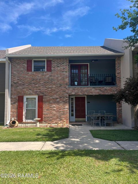 Photo of 206 Dublin Circle #Apt D, Lafayette, LA 70506 (MLS # 2600004993)