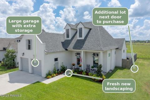 Photo of 108 Big Lake Run, Youngsville, LA 70592 (MLS # 2500003300)