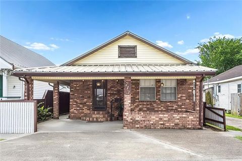 Photo of 713 Avenue D Avenue, Westwego, LA 70094 (MLS # NO2557102)