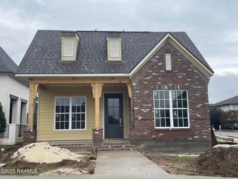 Photo of 100 Keelingwood Lane, Lafayette, LA 70507 (MLS # 2500003392)