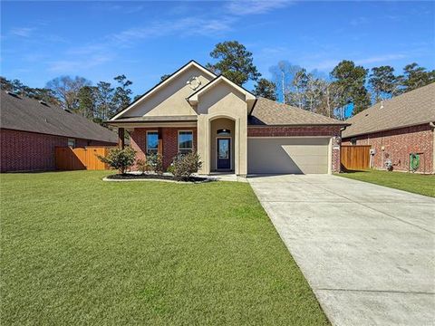 Photo of 40091 Cypress View Road Rd, Ponchatoula, LA 70454 (MLS # NO2542324)