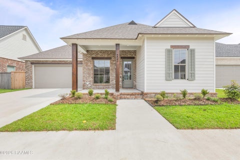 Photo of 223 Trail Pointe Drive, Scott, LA 70583 (MLS # 2500006936)