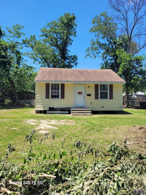 Photo of 5633 Douglas Ave Ave, Baton Rouge, LA 70805 (MLS # BR2026008834)