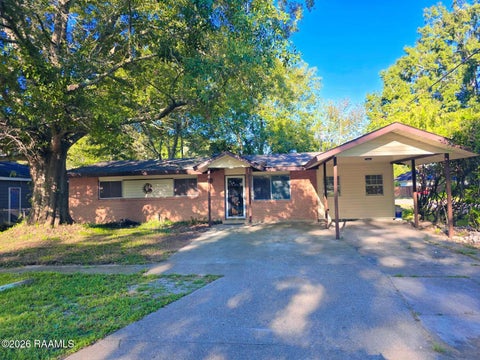 Photo of 401 Odile Street, Lafayette, LA 70501 (MLS # 2600009489)