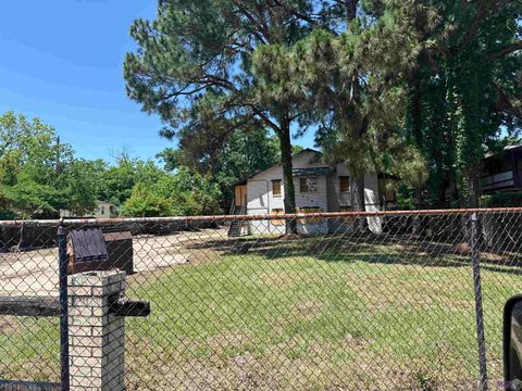 Photo of 4161 Mohican Prescot Xover, Baton Rouge, LA 70805 (MLS # BR2026008383)