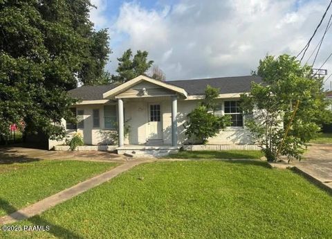 Photo of 501 Avenue B, Broussard, LA 70518 (MLS # 2500004683)