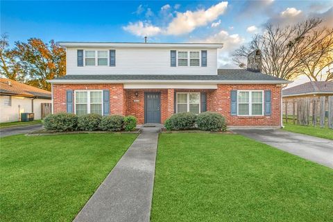 Photo of 5525 Wabash Drive Dr, Marrero, LA 70072 (MLS # NO2535665)