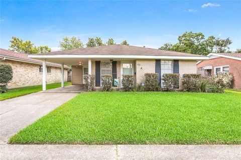 Photo of 93 Berkley Avenue Ave, Harahan, LA 70123 (MLS # NO2547521)