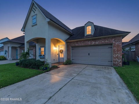 Photo of 402 Summerland Key Lane, Lafayette, LA 70508 (MLS # 2600006292)
