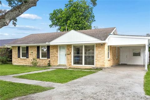 Photo of 701 Airline Park Blvd BLVD, Metairie, LA 70003 (MLS # NO2558556)