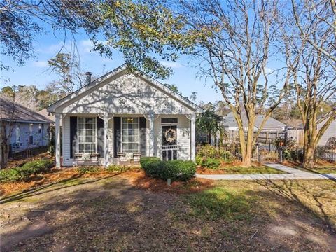 Photo of 669 Labarre Street St, Mandeville, LA 70448 (MLS # NO2541653)
