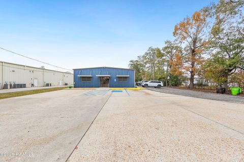 Photo of 1822 Rees Street, Breaux Bridge, LA 70517 (MLS # 2500006393)