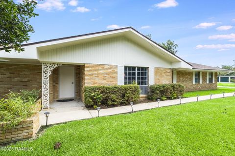 Photo of 6031 Main Highway, St. Martinville, LA 70582 (MLS # 2500001077)