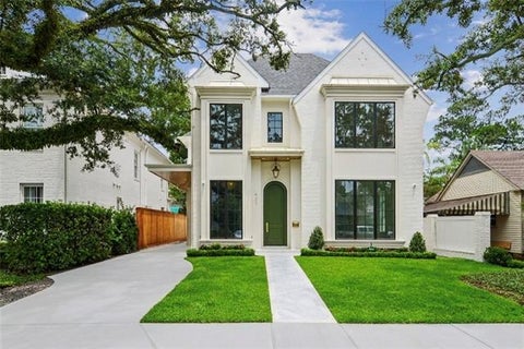 Photo of 423 Betz Place Pl, Metairie, LA 70005 (MLS # NO2563156)