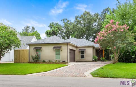 Photo of 955 Aberdeen Ave Ave, Baton Rouge, LA 70808 (MLS # BR2026011426)